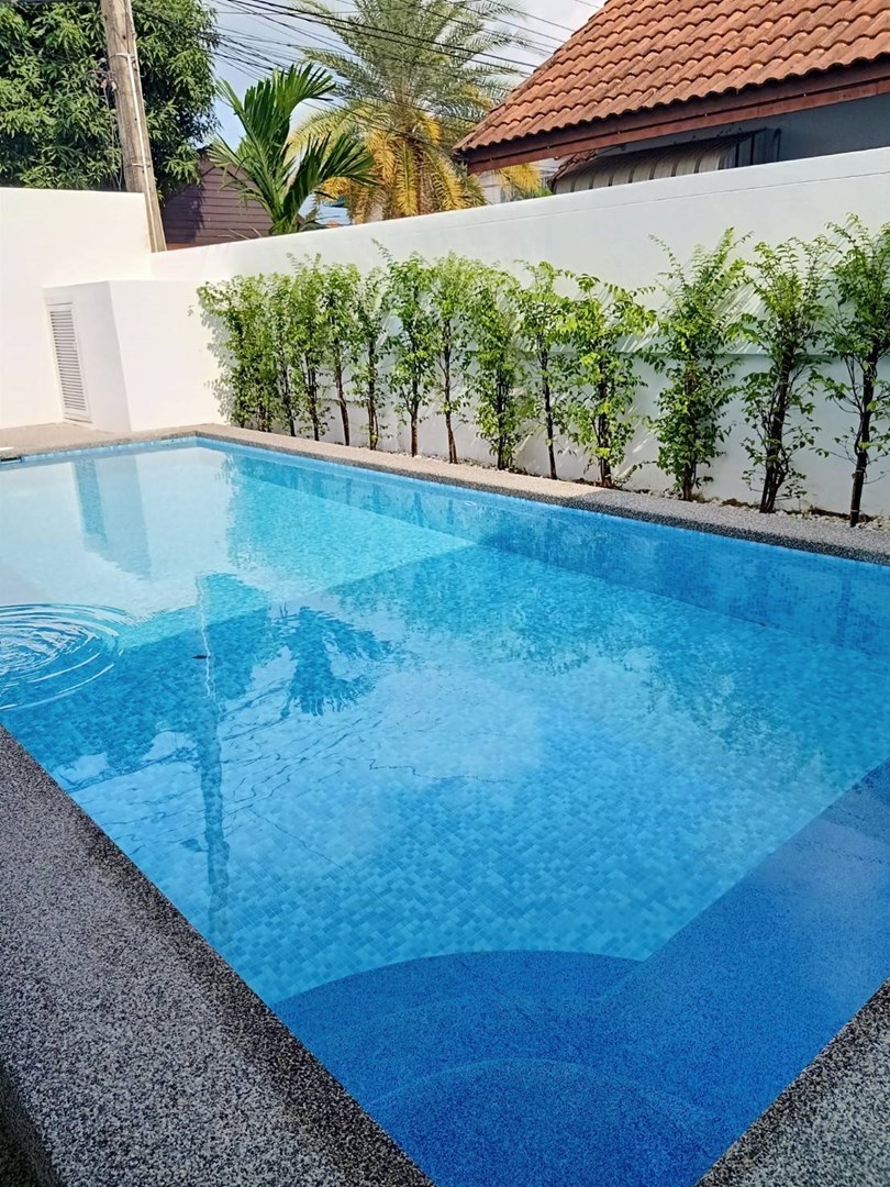 NEWLY RENOVATED POOL VILLA 3 BEDROOM FOR SALE AT SOUTH PATTAYA - House - Pattaya South - 