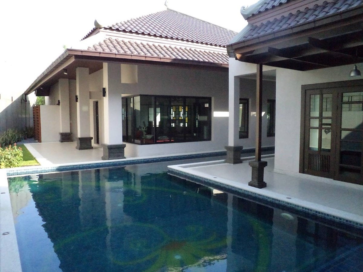 Large villa 5 bedroom near Jomtien beach for rent - House - Jomtien - 