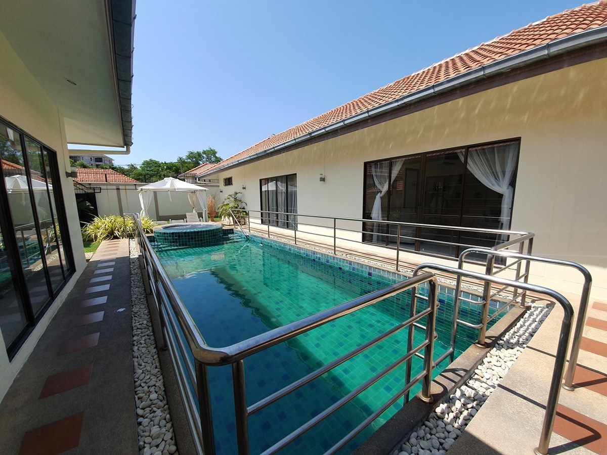 Pool Villa 4 Bedrooms - House - Thappraya - 